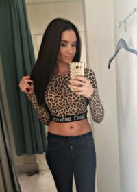 Проститутка Юлия +7(981)289-01-65 Санкт-Петербург